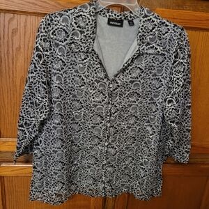 Avenue Black and White Men's Casual Shirt Tote 1